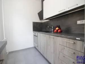 Pronájem bytu 2+kk, Praha - Kobylisy, Jelínkova, 47 m2