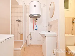 Pronájem bytu 2+kk, Brno - Královo Pole, Berkova, 41 m2