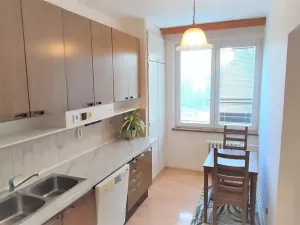 Pronájem bytu 3+1, Hradec Králové, Pod Strání, 80 m2