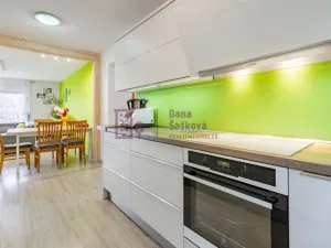 Prodej rodinného domu, Dačice - Bílkov, 313 m2