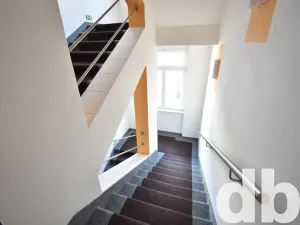 Pronájem kanceláře, Karlovy Vary, Bělehradská, 112 m2