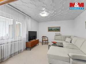 Prodej rodinného domu, Zvoleněves, 245 m2