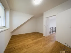 Prodej rodinného domu, Vracov, Lesní, 225 m2