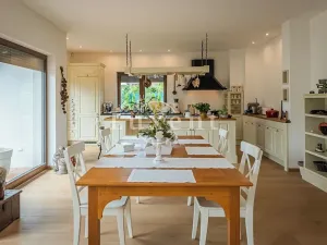 Prodej rodinného domu, Trnová, 229 m2