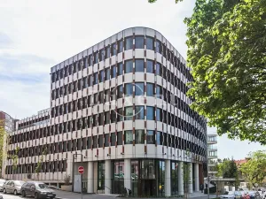 Pronájem obchodního prostoru, Praha - Nusle, Lomnického, 44 m2