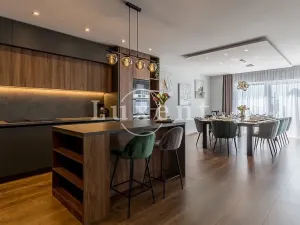 Prodej vily, Split, Chorvatsko, 360 m2