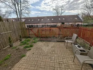 Pronájem bytu 1+kk, Milovice, Kaštanová, 36 m2