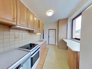 Pronájem bytu 3+1, Jersín, 70 m2