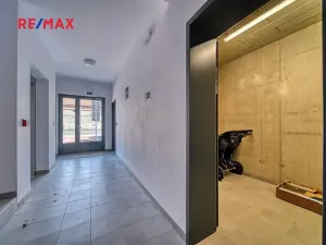 Pronájem bytu 2+kk, Nymburk, Bobnická, 52 m2