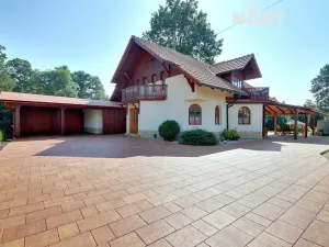 Pronájem rodinného domu, Vrchlabí, Poštovní, 250 m2