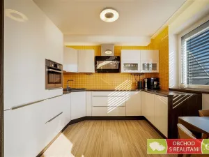 Prodej bytu 3+kk, Praha, Studnická, 93 m2