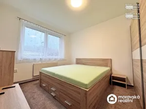 Pronájem bytu 2+kk, Neslovice, Školní, 38 m2