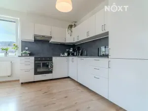 Prodej bytu 3+kk, Jince, Zborovská, 91 m2