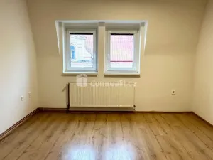 Pronájem bytu 1+1, Děčín - Děčín II-Nové Město, Lipová, 36 m2