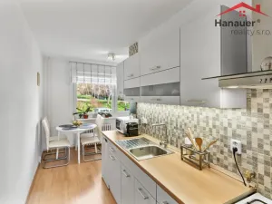 Prodej bytu 3+1, Mojžíř, Jindřicha Plachty, 81 m2