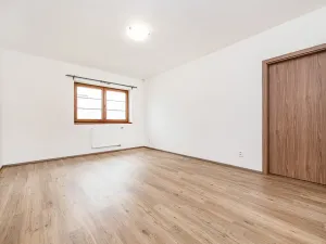Pronájem rodinného domu, Horoměřice, Rabochova, 250 m2