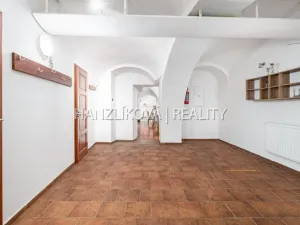 Prodej ubytování, Chlum u Třeboně, Hejtmanská hráz, 1253 m2