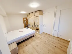 Pronájem bytu 2+1, Praha, Věšínova, 68 m2