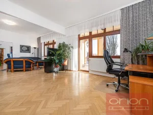 Pronájem bytu 4+1, Praha - Dejvice, Na viničních horách, 152 m2