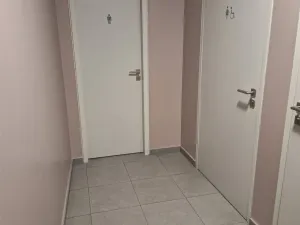 Pronájem kanceláře, Pardubice - Zelené Předměstí, třída Míru, 16 m2