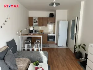 Prodej bytu 2+kk, Praha - Kyje, Lipnická, 43 m2