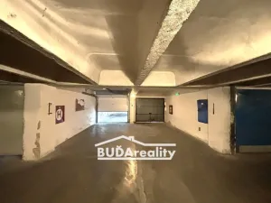 Prodej garáže, Zlín, Přílucká, 16 m2