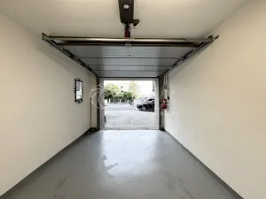 Prodej garáže, Praha - Vinohrady, Perucká, 15 m2