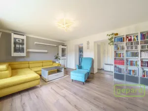 Prodej bytu 3+1, Karlovy Vary, Šumavská, 99 m2