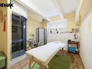 Prodej obchodního prostoru, Karlovy Vary, Jugoslávská, 142 m2