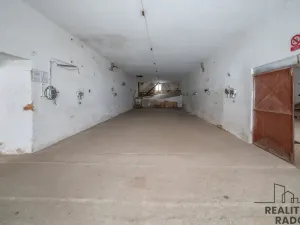 Prodej obchodního prostoru, Chudenice, Mírové nám., 1906 m2