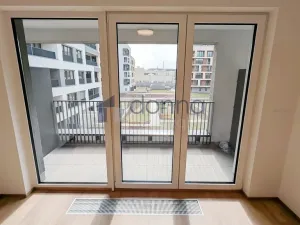 Pronájem bytu 1+kk, Praha, Poděbradská, 35 m2