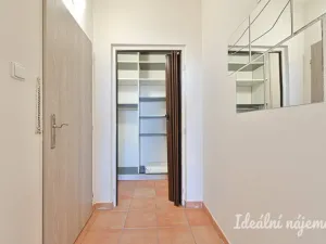 Pronájem bytu 1+1, Brno, Novoměstská, 29 m2