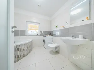 Prodej rodinného domu, Doksany, 83 m2