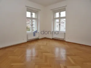 Pronájem bytu 3+kk, Praha, Rumunská, 68 m2