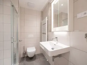 Pronájem bytu 1+kk, Praha, Milánská, 35 m2