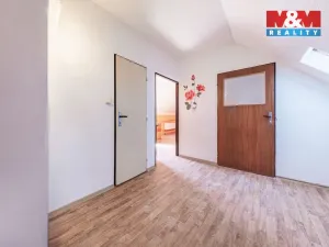 Prodej rodinného domu, Velim - Vítězov, 450 m2