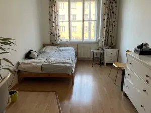 Pronájem bytu 2+1, Praha, Sportovní, 50 m2