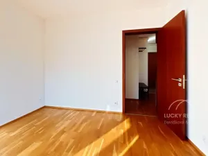 Pronájem bytu 3+kk, Praha - Žižkov, Olgy Havlové, 76 m2