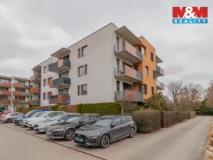 Pronájem bytu 2+kk, Čelákovice, náměstí 5. května, 60 m2