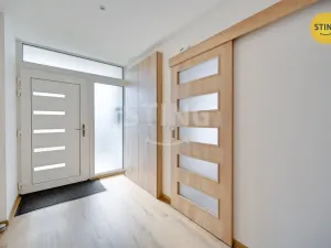 Pronájem bytu 2+1, Topolná, 71 m2