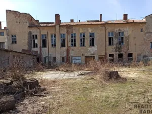 Prodej ubytování, Zlaté Hory, nám. Svobody, 2512 m2