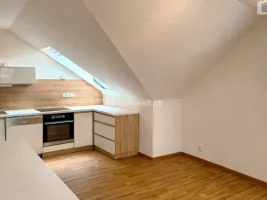 Pronájem bytu 2+kk, Kolín - Kolín V, Ke Hřbitovu, 68 m2