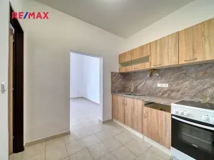 Pronájem bytu 1+kk, Poděbrady, Za Mlékárnou, 30 m2