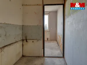 Prodej bytu 4+1, Rovná, 80 m2