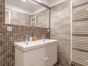 Pronájem bytu 2+1, Praha - Malá Strana, Újezd, 56 m2