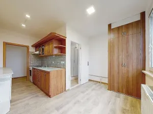 Prodej bytu 2+1, Javorník, 64 m2