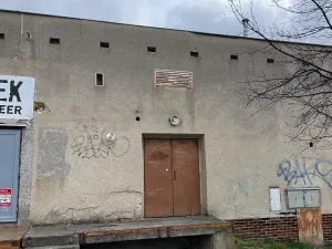 Pronájem obchodního prostoru, Třebíč, Brněnská, 128 m2