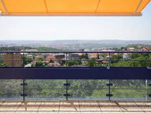 Pronájem bytu 5+kk, Praha - Libeň, Nad Okrouhlíkem, 186 m2