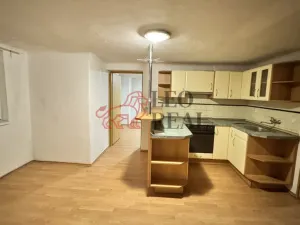 Pronájem bytu 2+1, Staré Město, Brněnská, 55 m2