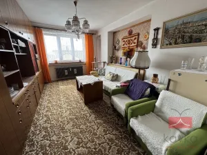 Prodej bytu 2+1, Divišov, Na Sídlišti, 47 m2